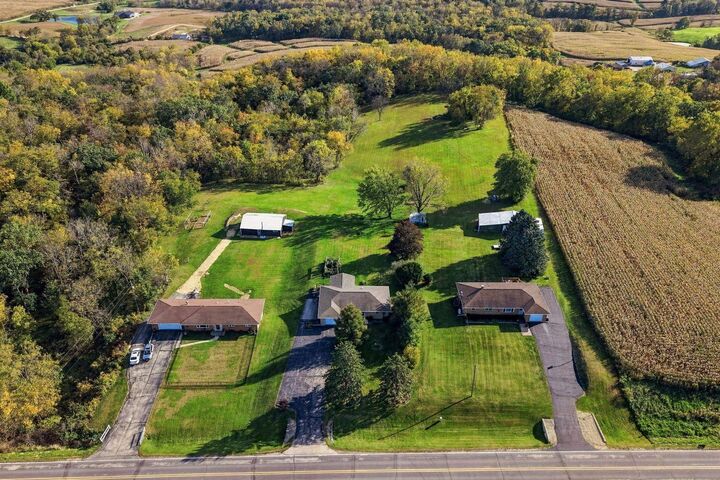 Property Photo:  13454 N Cascade Road  IA 52003 