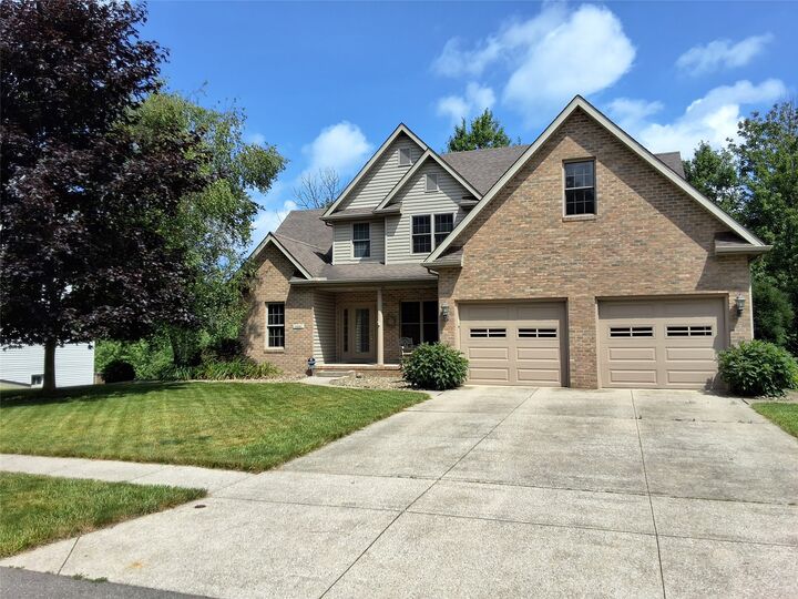 Property Photo: 5364 Woodland Hills Circle PA 16509