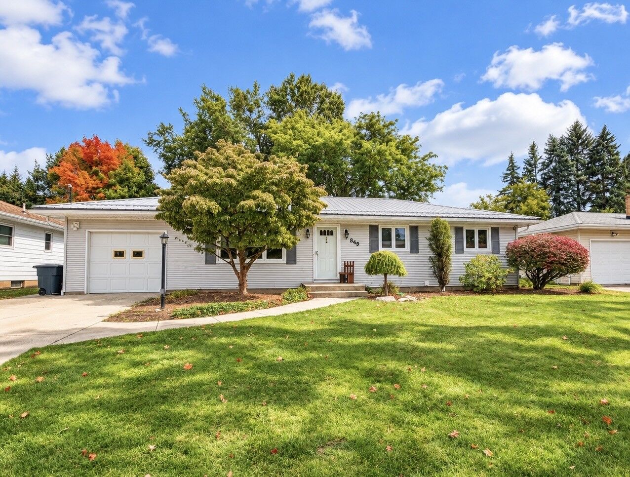 Property Photo:  849 E 41st Street  PA 16504 