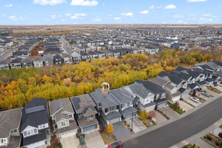 Property Photo:  6364 174 Avenue NW  AB T5Y 3Y3 