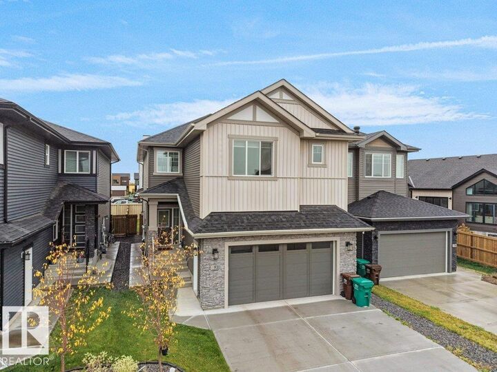 Property Photo:  92 Edgefield Way  AB T8N 7Z9 
