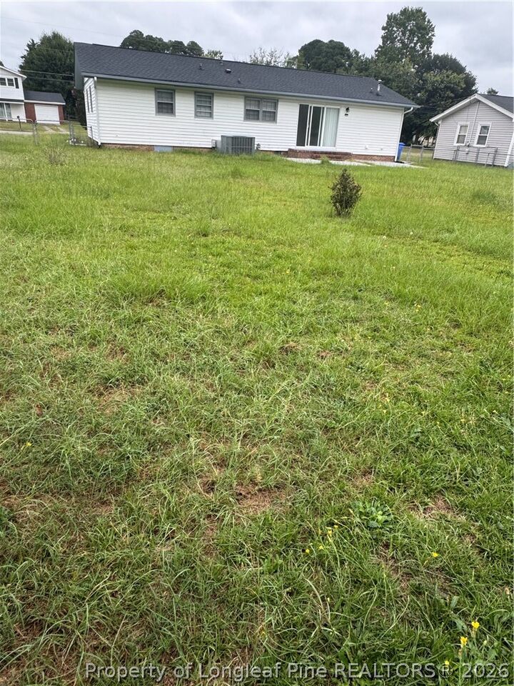 Property Photo:  680 Newport Road  NC 28314 