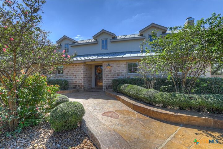 Property Photo:  2119 Lariat Ridge  TX 78132 
