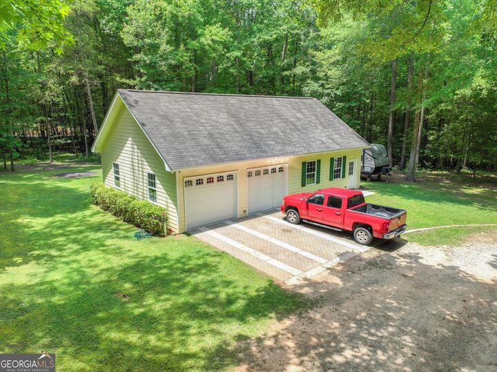 Property Photo: 121 Katy Lake Road GA 30233