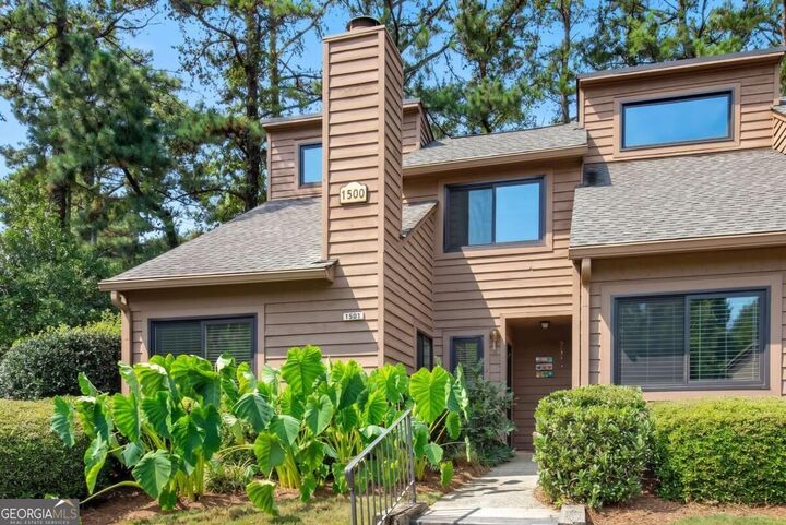Property Photo:  1501 Parkaire Crossing  GA 30068 