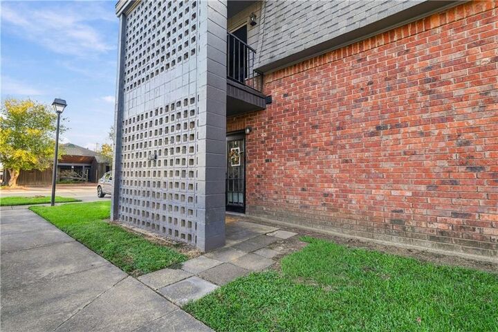 Property Photo:  4500 Parliament Drive 129  LA 71303 
