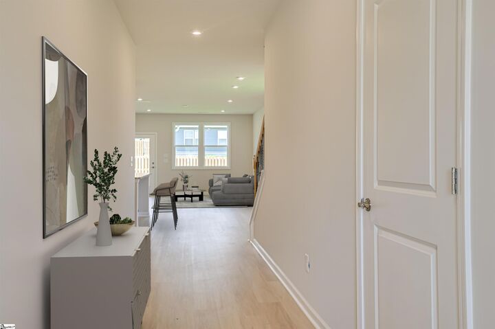Property Photo:  122 River Knoll Drive  SC 29640 