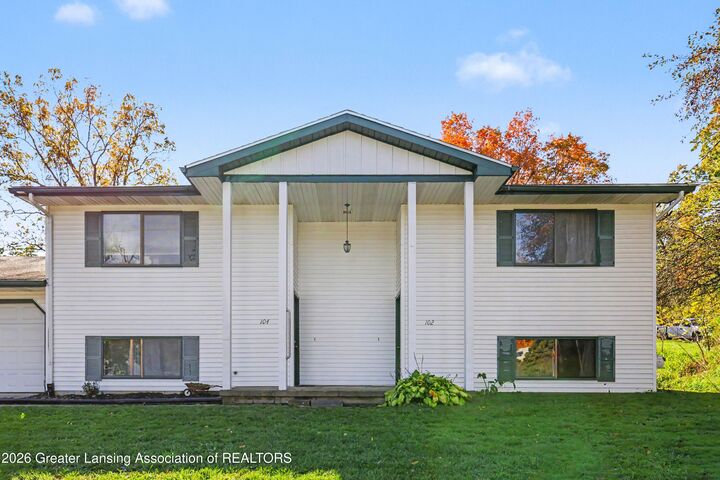 Property Photo:  102 E Dill Drive  MI 48820 