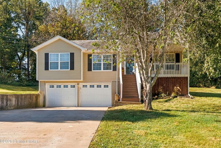 Property Photo:  213 Lea Ct  KY 40162 