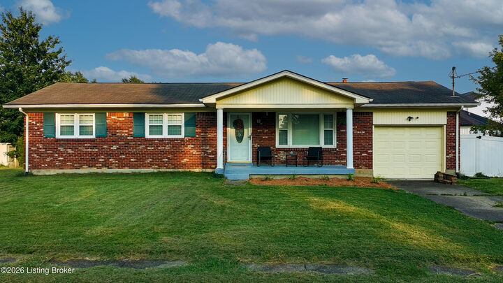 Property Photo:  6501 Cady Dr  KY 40258 