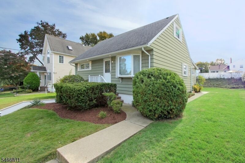 Property Photo:  28 Huemmer Ter  NJ 07013 