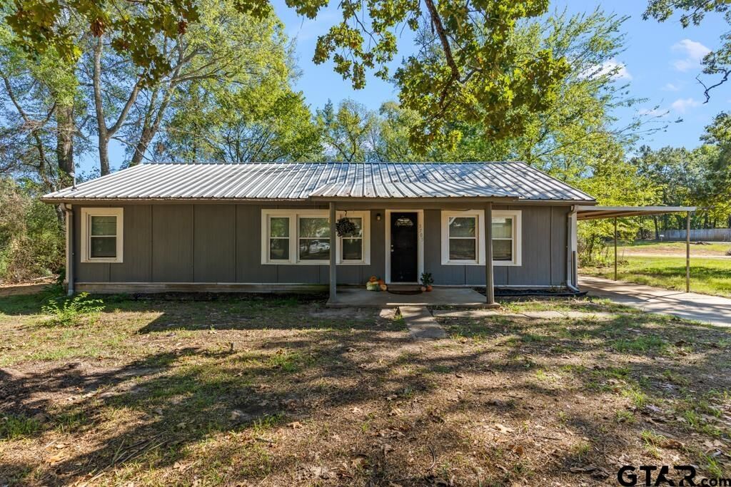 Property Photo: 3705 Stracener Rd TX 75605