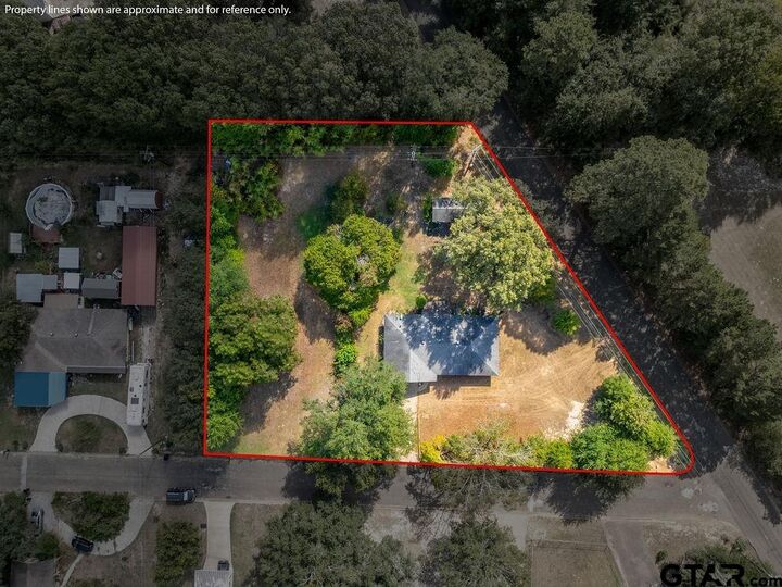 Property Photo:  106 Mockingbird Ln  TX 75645 