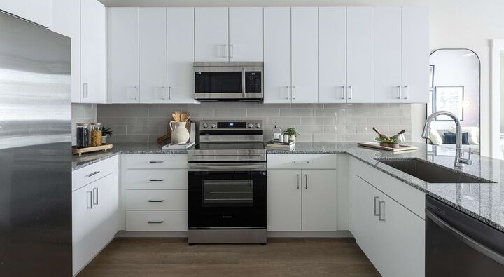 Property Photo: 10850 Hammerly Boulevard 454 TX 77043