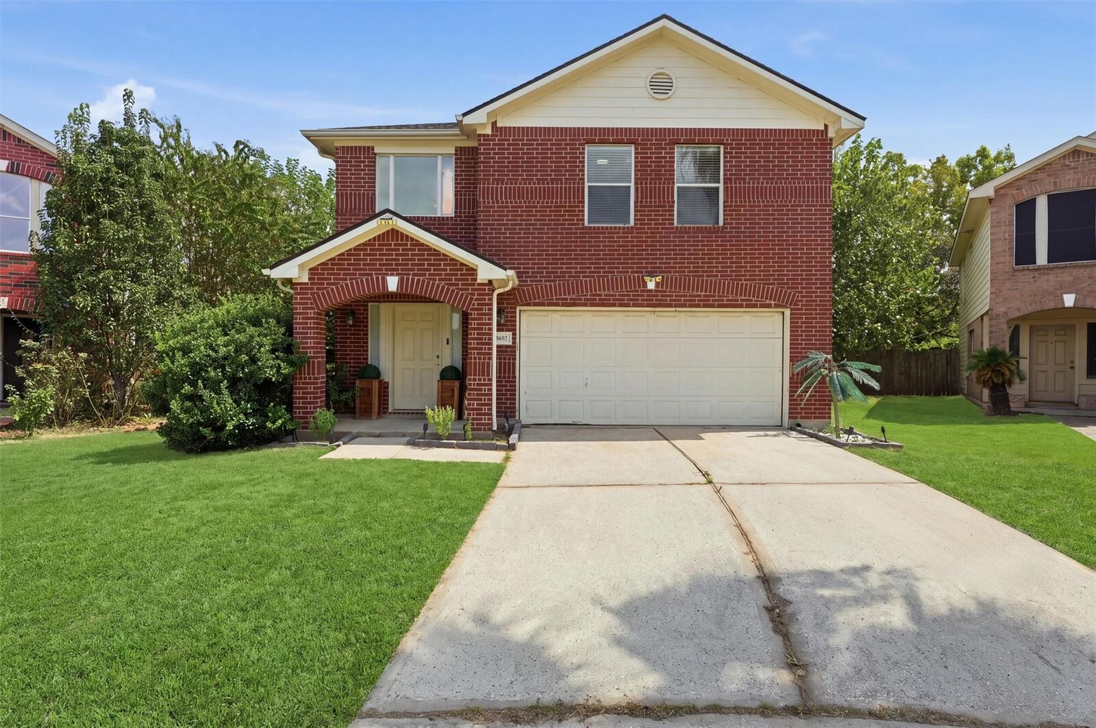 Property Photo:  3602 Twisted Brook Drive  TX 77053 