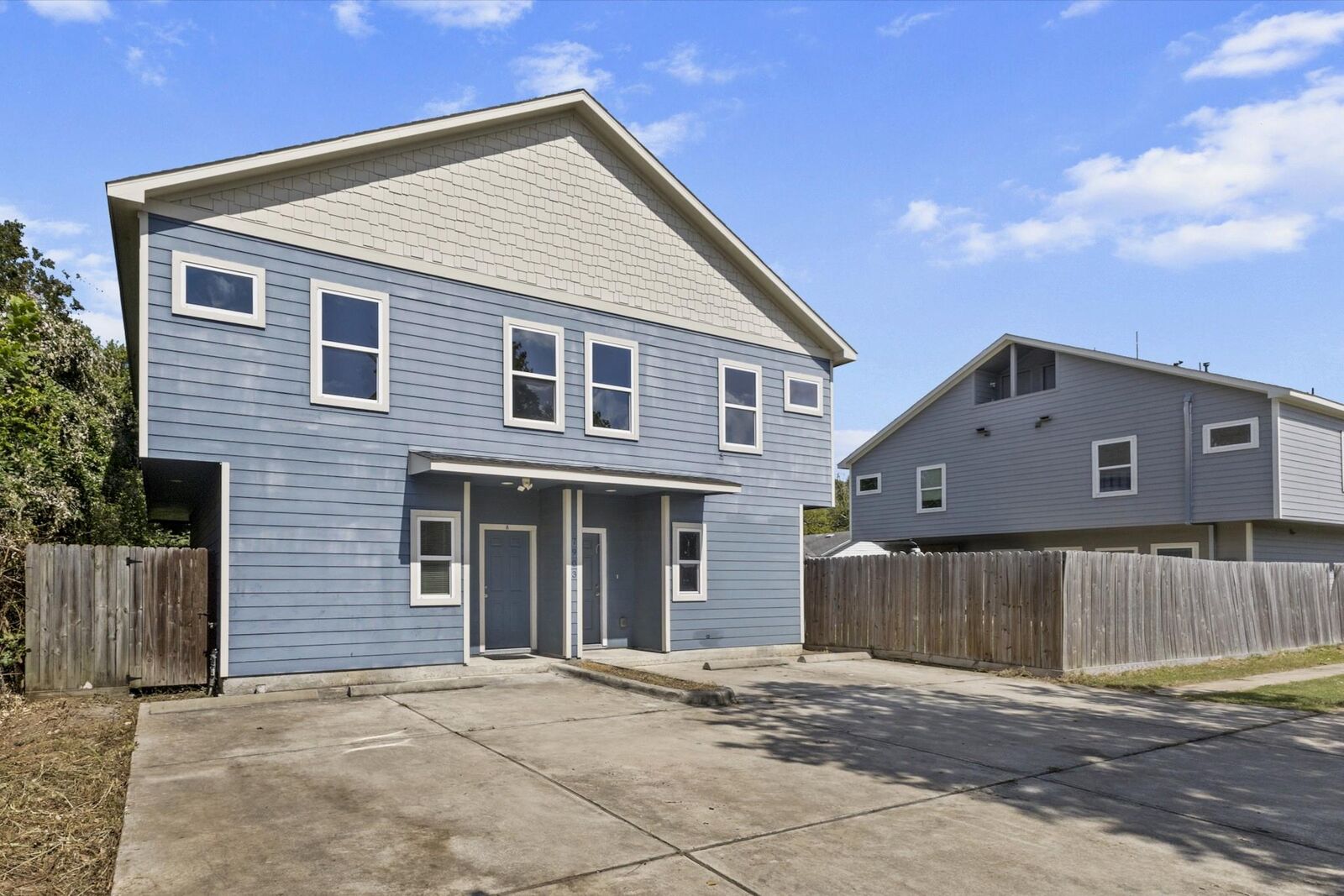 Property Photo:  7903 Moon Beam Street Ab  TX 77088 