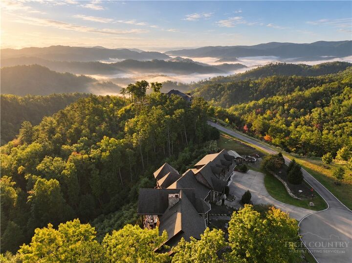 Property Photo: 539 Nightshade Road NC 28607