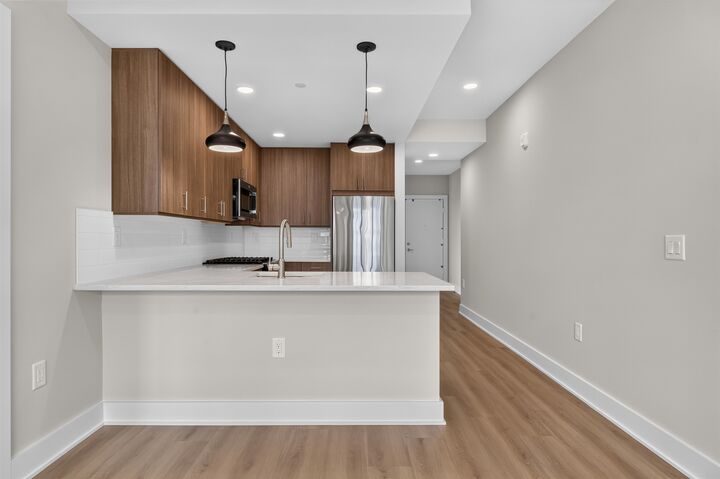 Property Photo: 72 Vroom St 104 NJ 07306