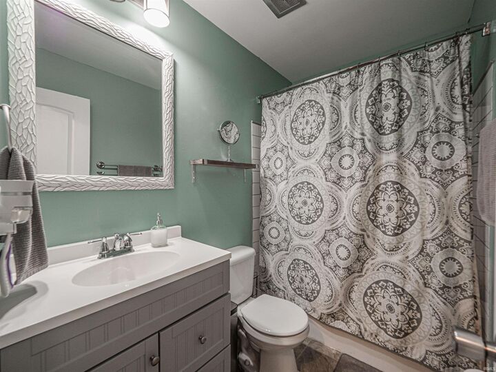 Property Photo: 1013 Cross Gate Drive IN 47710