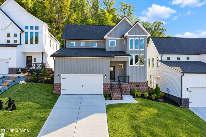 Property Photo: 12512 Dalton View Lane TN 37932