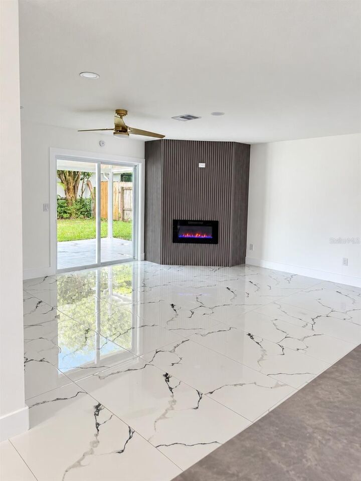 Property Photo:  6730 Ralston Beach Circle  FL 33614 