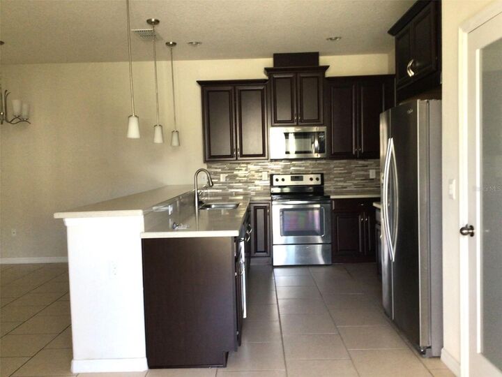 Property Photo: 2564 Fassona Drive FL 34741