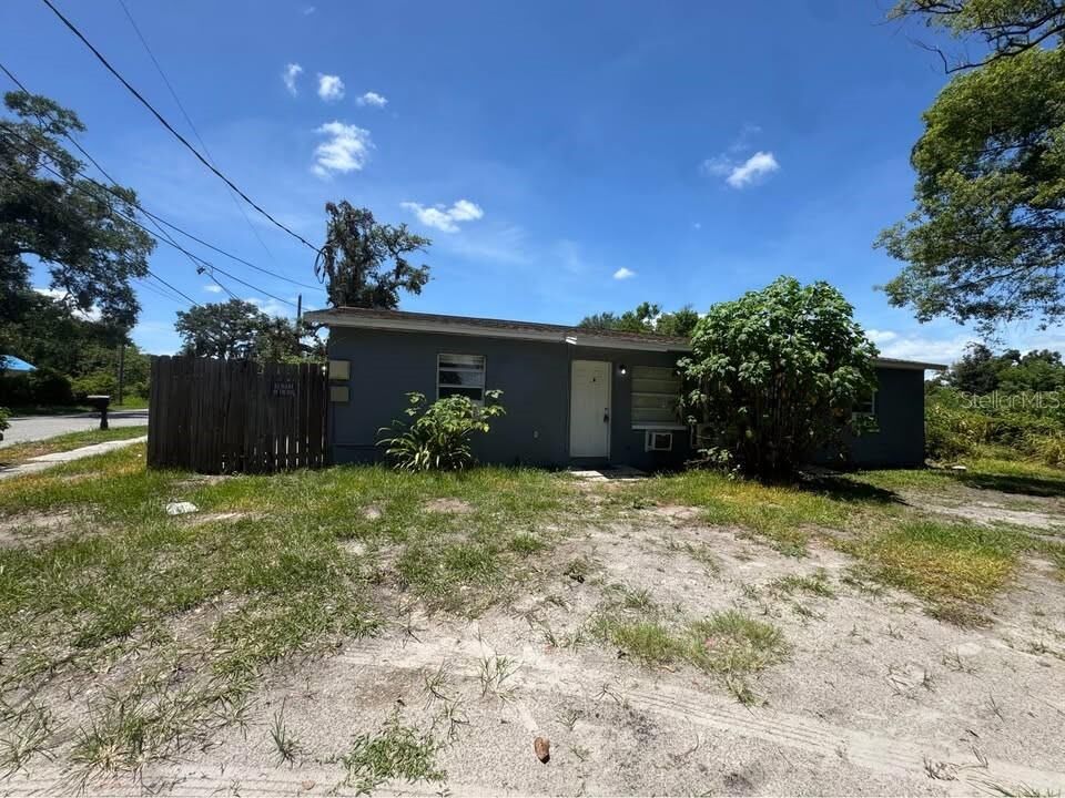 Property Photo:  2200 E Bird Street A  FL 33604 