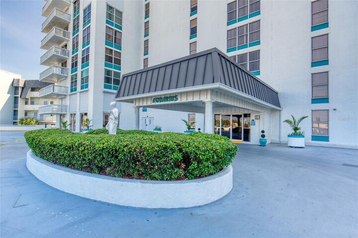 Property Photo:  1575 Ocean Shore Boulevard 307  FL 32176 