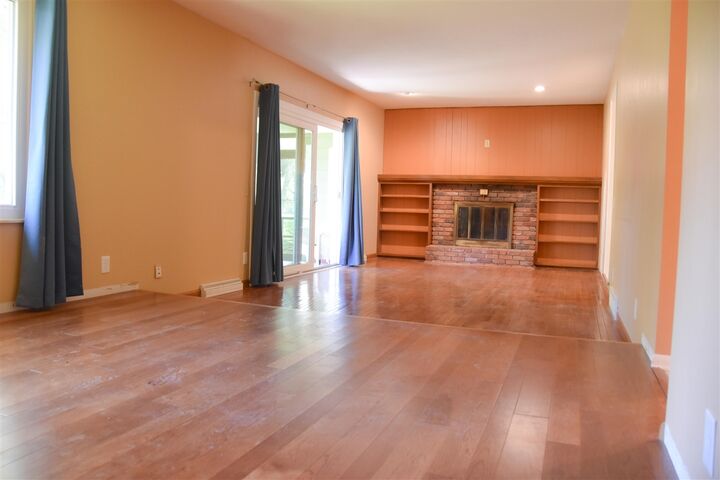 Property Photo:  1433 Joseph Street  MI 48638-6530 