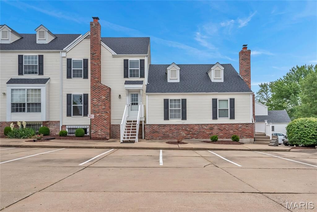 Property Photo:  176 Pheasant Point Boulevard  MO 63368 