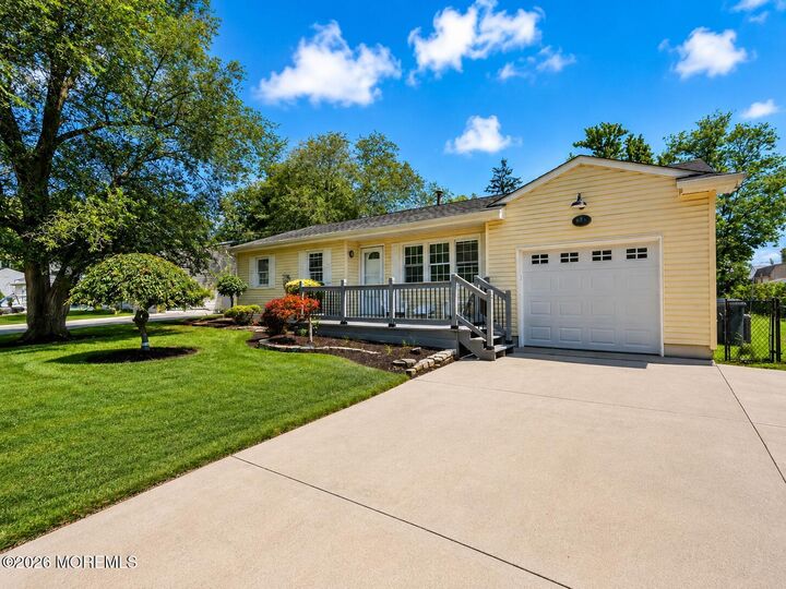 Property Photo: 877 Egret Drive NJ 08753