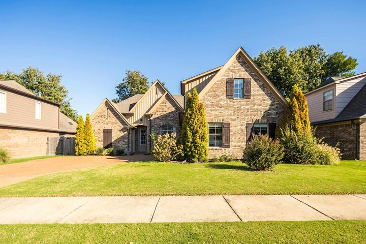 Property Photo:  7924 Ivy Lake Dr  TN 38133 