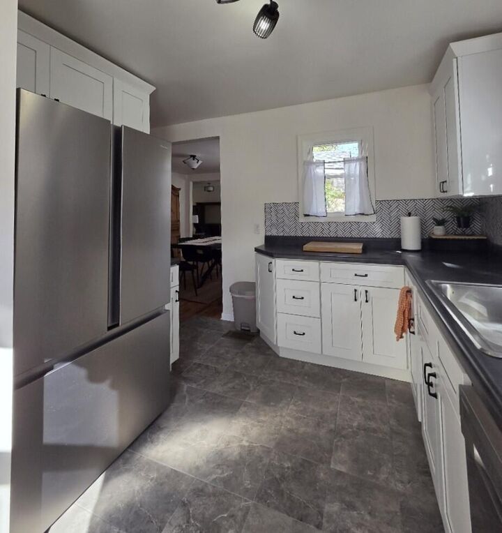 Property Photo:  325 N Kendall Avenue  MI 49006 
