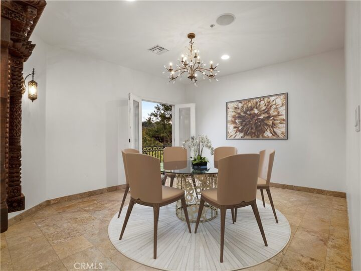 Property Photo:  10827 Pacific View  CA 90265 