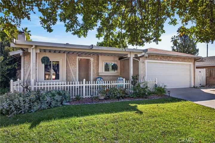 Property Photo:  1218 N. Lincoln Street  CA 92374 