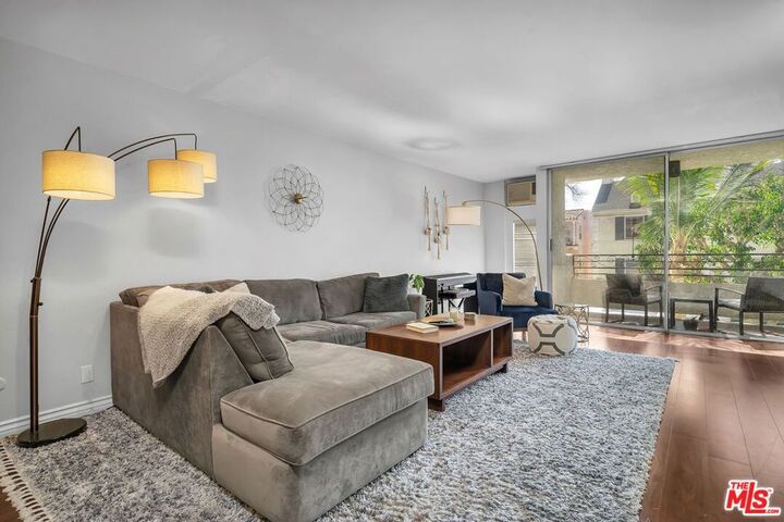 Property Photo:  6151 Orange Street 119  CA 90048 