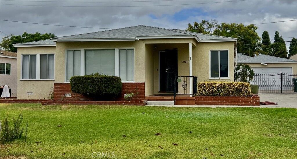Property Photo:  15041 Cedarsprings  CA 90603 
