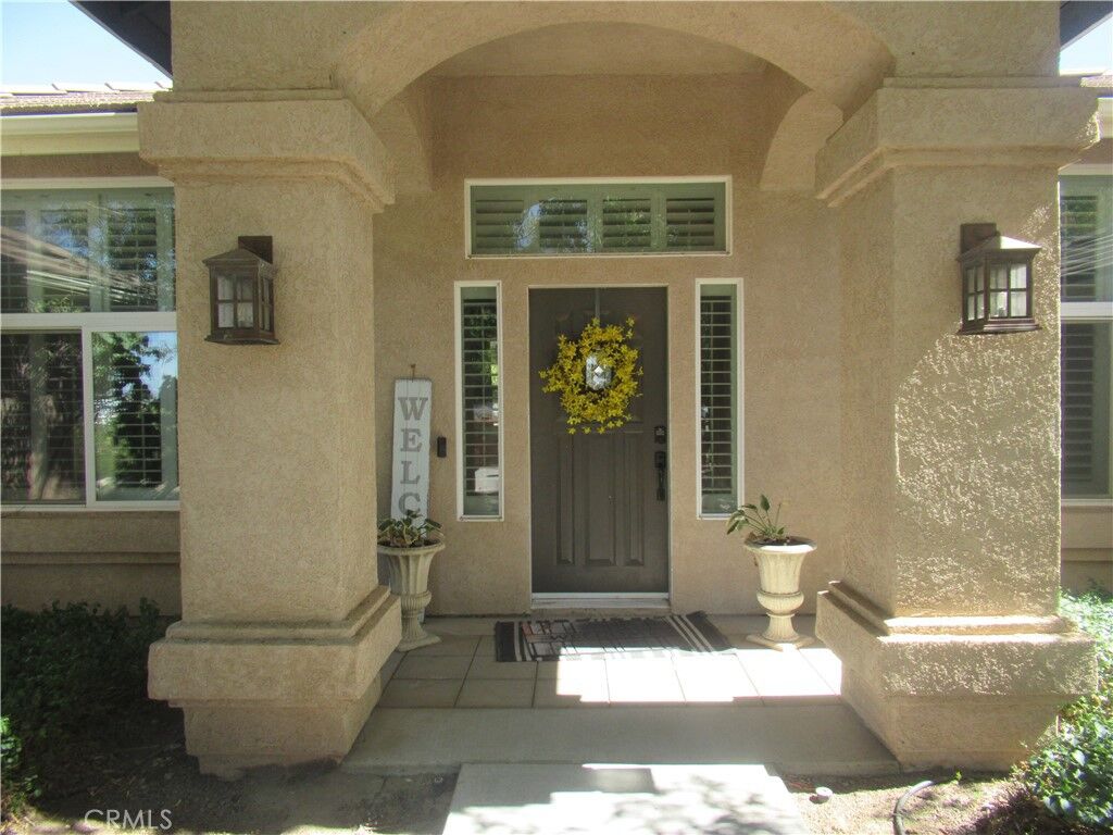 Property Photo:  9839 Bellflower  CA 92344 