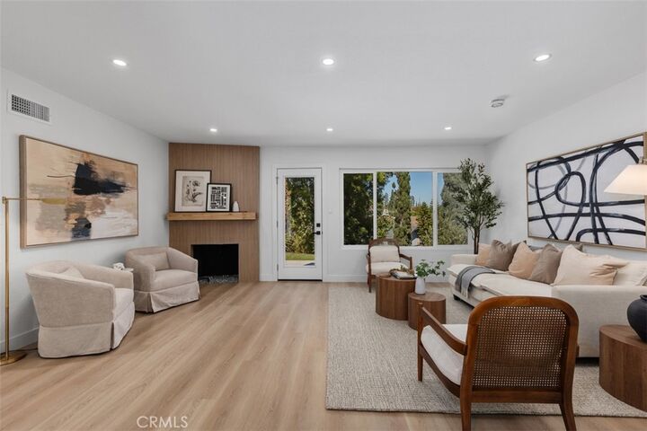 Property Photo:  11702 Lisburn Pl.  CA 90638 