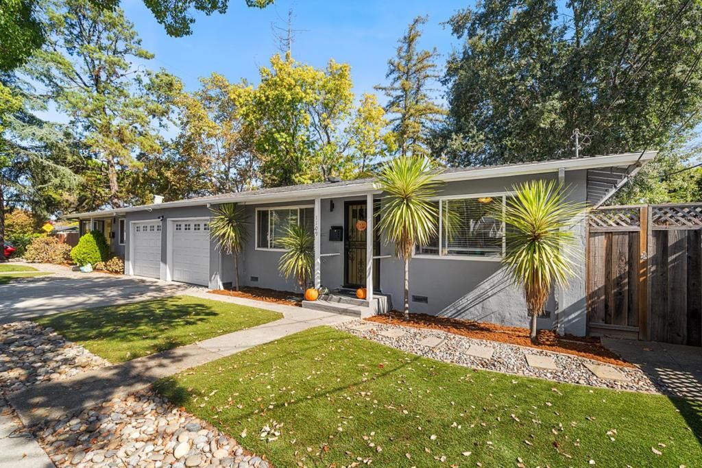 Property Photo:  Junipero Avenue  CA 94061 
