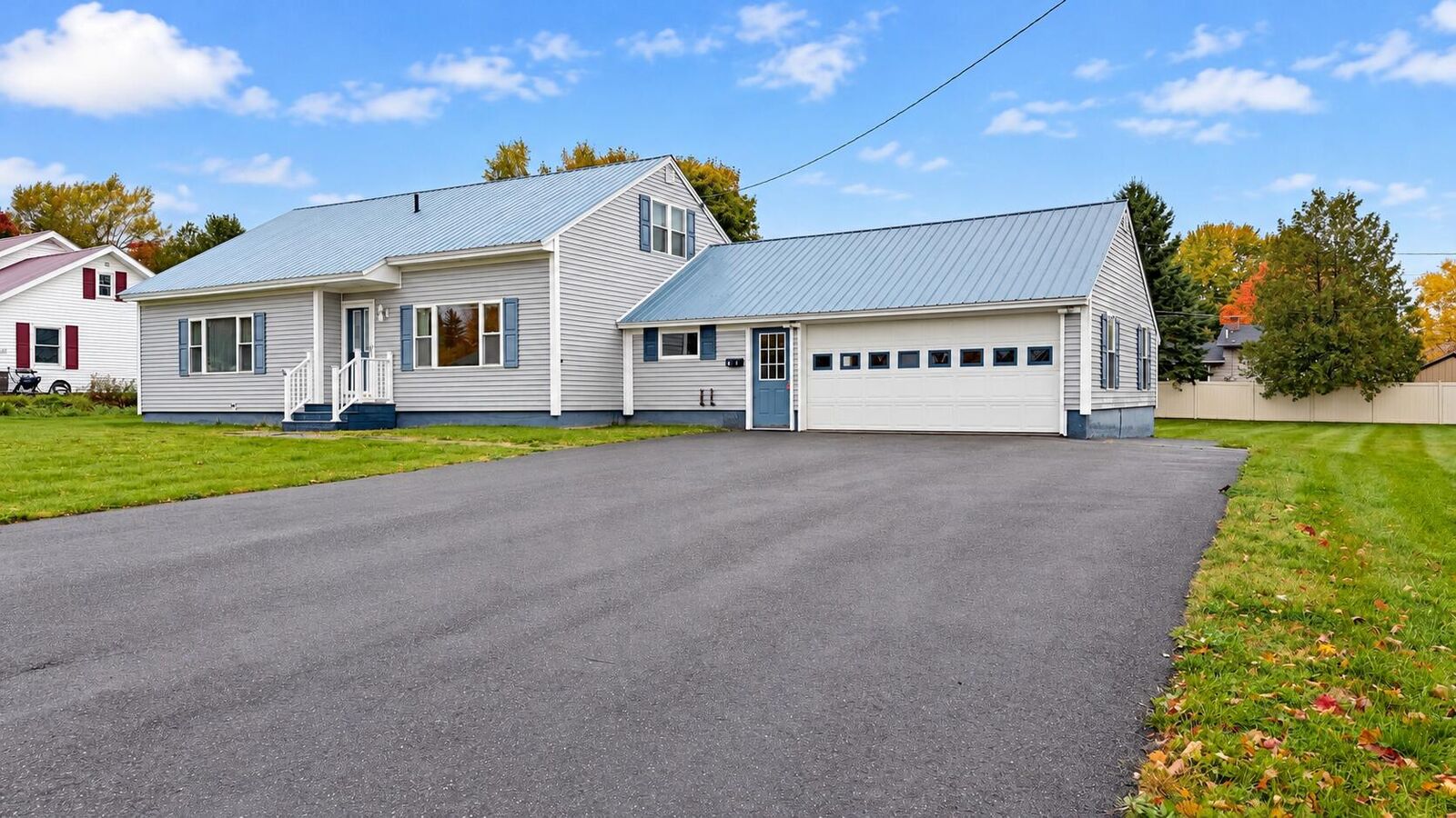 Property Photo:  71 Garden Circle  ME 04736 