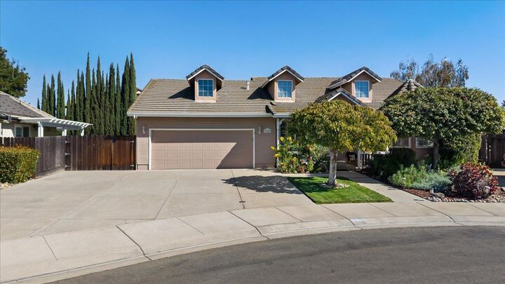Property Photo:  1084 Eastburg Court  CA 95366 