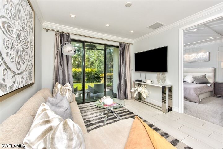 Property Photo:  7384 Rockefeller Drive  FL 34119 