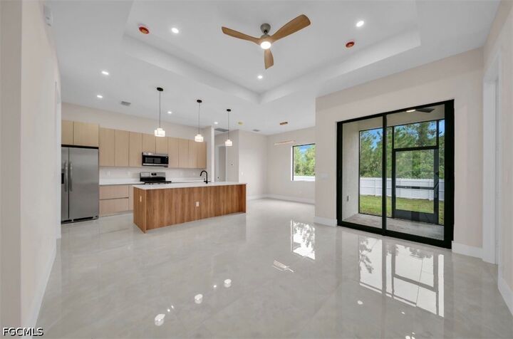 Property Photo:  1116 Cherry Street E  FL 33974 
