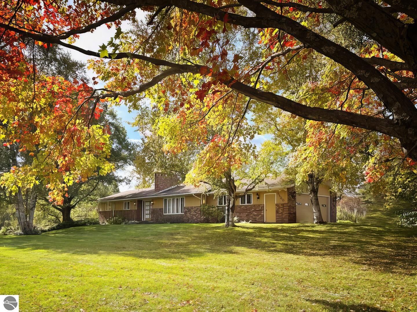 Property Photo: 3120 County Road 633 MI 49637