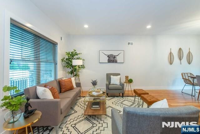 Property Photo:  360 Orange Road 3  NJ 07042 