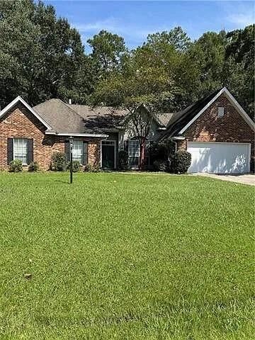 Property Photo: 637 Apache Drive LA 70420