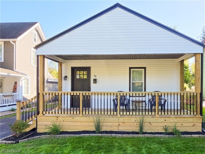 Property Photo: 39 Forest Avenue SE OH 44646