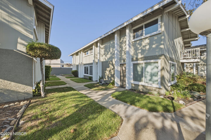 Property Photo:  443 E Park Avenue 3  CA 93454 