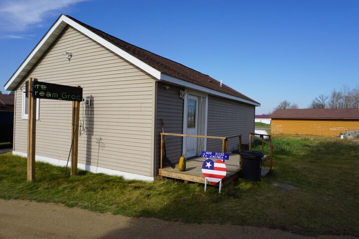 Property Photo:  13730 County 9 Road  MN 56678 